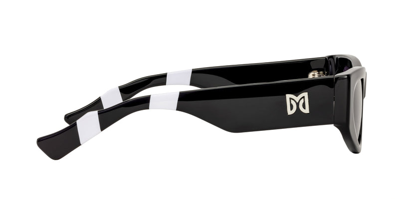 Lentes de Sol Martha Debayle XR51578 Negro