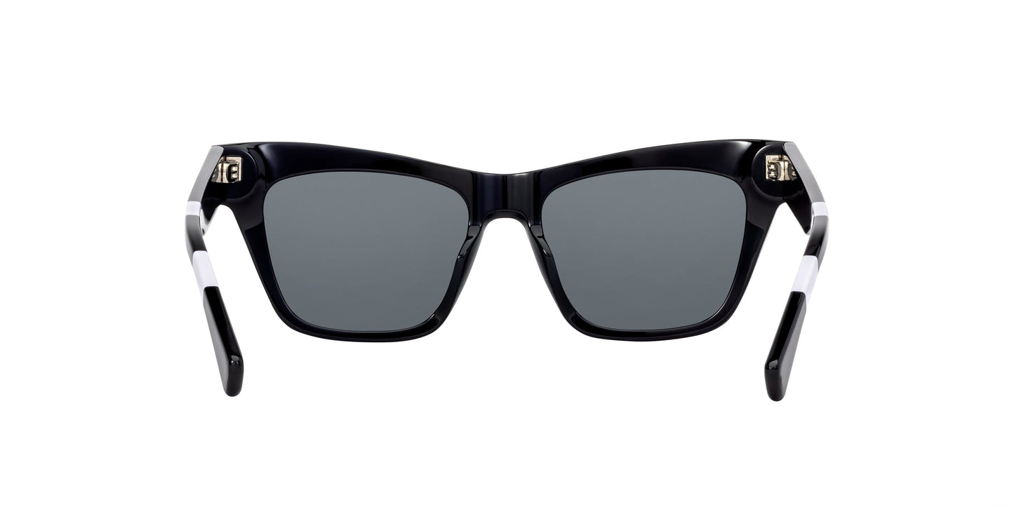 Lentes de Sol Martha Debayle XR51577 Negro